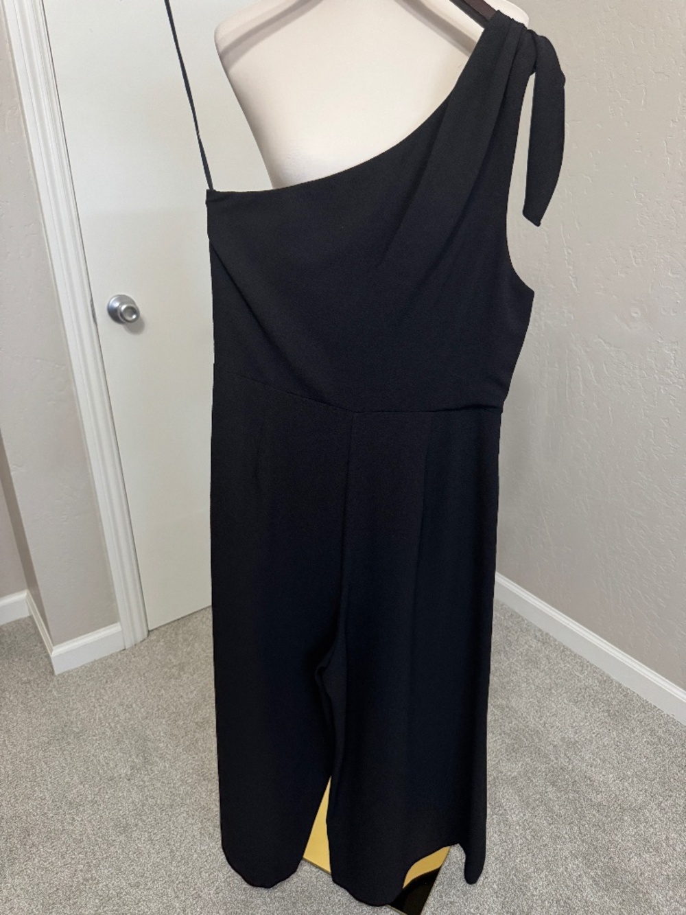 Rachel Roy Black One Shoulder Bow Wide Leg Jumpsuit Size 12